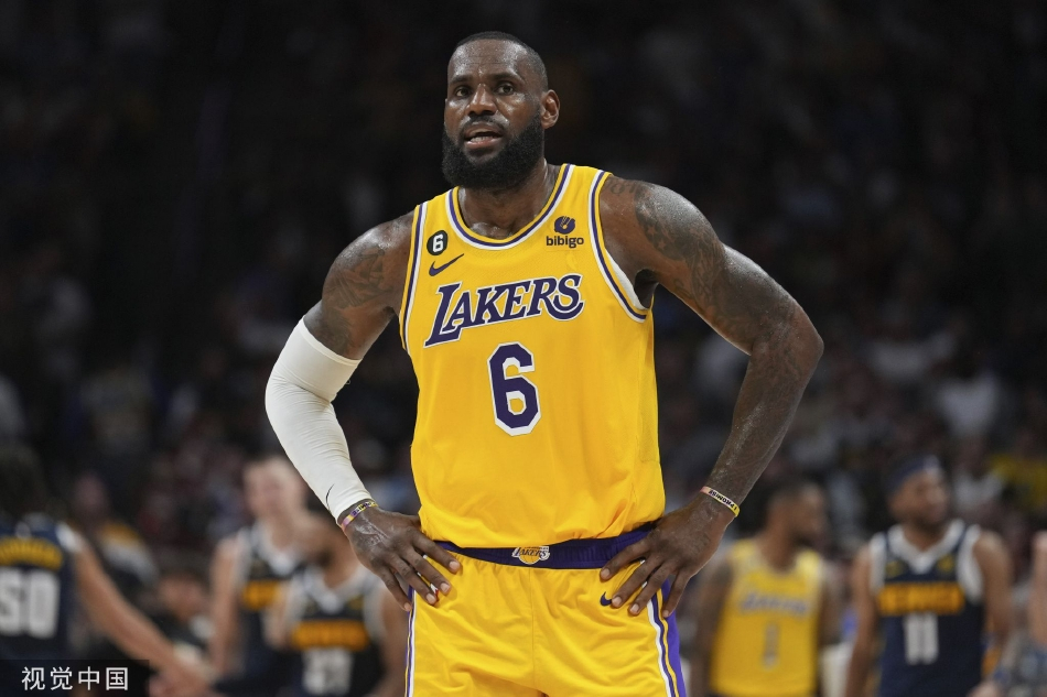 魔术险胜掘金，詹姆斯刷新纪录