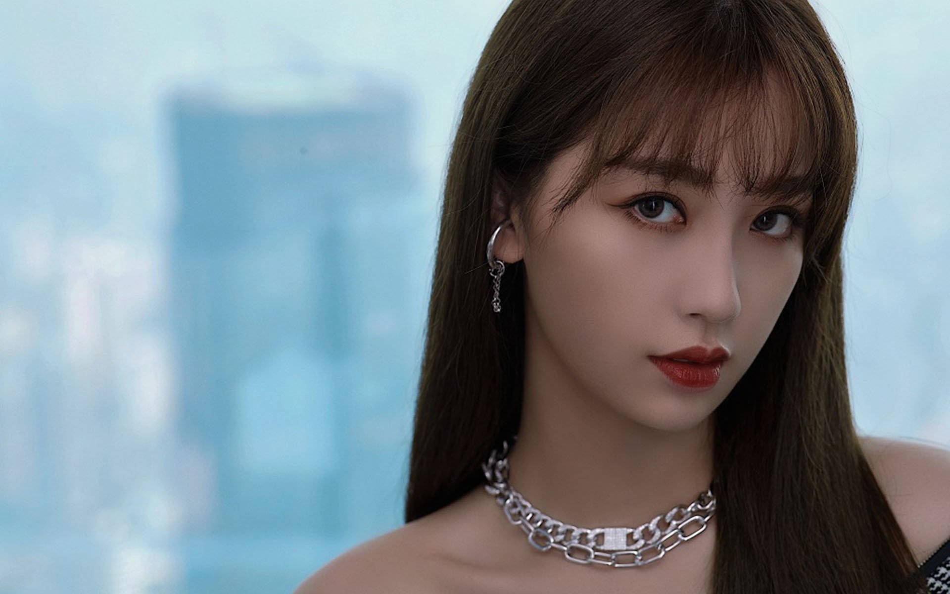 升班马狂飙与颓势下的澳大利亚新星,哈斯碾压索伯,皮亚斯特里刷新纪录启示录