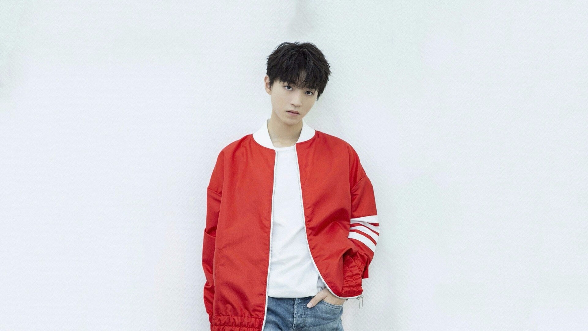 爱游戏tv-2026世界杯焦点战，中国龙惊现绿茵场？辽宁队篮球式连续得分压制鹈鹕